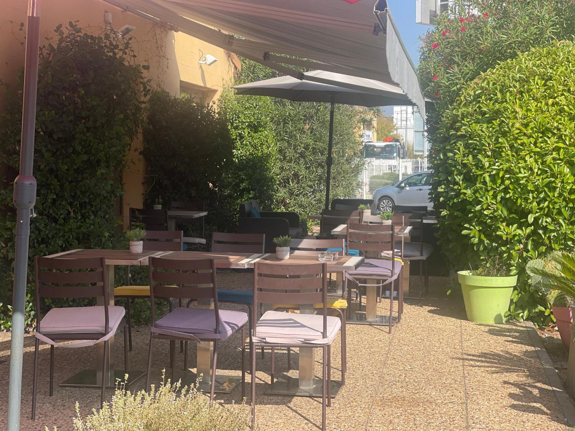 Kyriad Direct Montpellier St Jean De Vedas - La Peyriere Saint-Jean-de-Védas Kültér fotó